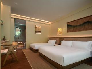 Zhangjiajie Juanjie Luxury Resorts--Provide free one-way airport pick-up service - 2