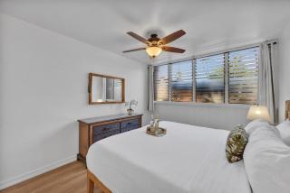 Hale Kai 110 · HKI 110 1BD Condo w Oceanviews and Oceanfront Poo - 3