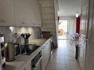 Duplex 3 pièces, 6 couchages, proche plage, parking, Le Lavandou - FR-1-251-873 - 5
