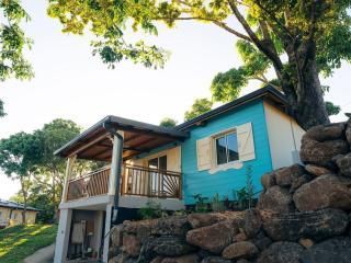 Bungalow calme avec terrasse créole - FR-1-786-75 - 0