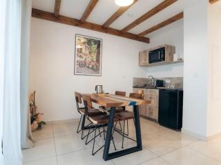 Cabane Tropicale Réunionnaise avec Terrasse | Les Avirons - FR-1-786-78 - 3