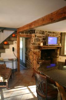 Charming Cottage Getaway with an Indoor Fireplace in Chester Springs, Pennsylvania - 9