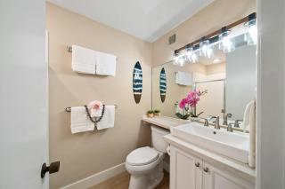 Lahaina Shores PH4 · LS PH4 Breathtaking Panoramic Mountain View - 4