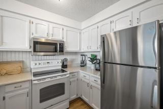 Lahaina Shores PH1 · LS PH1 Oceanfront Penthouse Condo w Panoram - 4