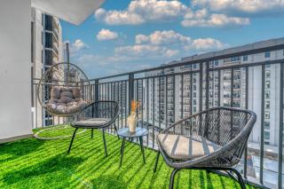 DVH Luxe Retreats 2BR Yas Island near Ferrari World & Yas Mall - 7