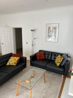 Elegant Escape in Central London - 4