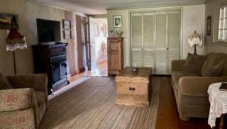 Country Cottage on Stunning Horse Farm in Cherokee National Forest, Tennessee - 4