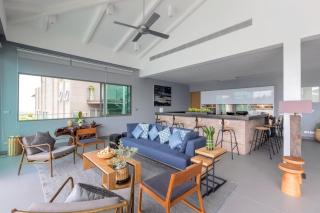 Tropical Castle Villa - 9