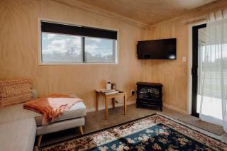 Tremorne Stay - the ultimate cosy couple cottage - 7