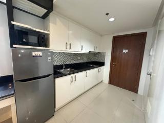 Quaint 2BR Connected Apartment in Pasay City - Perfect for Families front of MOA - 1