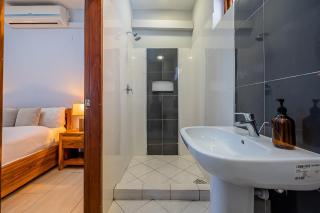 Fabulous Beach Apartment - 4