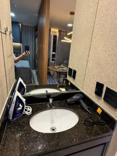 DNA Flat novo e lindo, com piscina incrível - 9