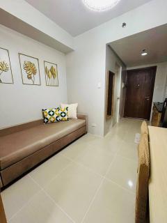 Vibrant Pasay City Apartment for Rent - Perfect Home Base front of Mall of Asia - 4