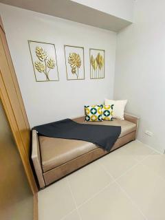 Vibrant Pasay City Apartment for Rent - Perfect Home Base front of Mall of Asia - 5