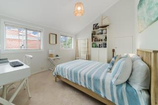 Coastal Haven - Live the Bondi Dream - 3 Bedrooms - 3