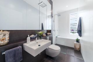 Coastal Haven - Live the Bondi Dream - 3 Bedrooms - 2