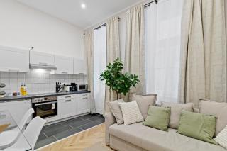 Free WiFi I Next to Mariahilferstraße - 1