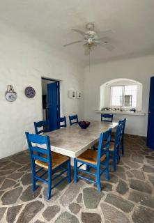 Villa Santorini Surf City - 6