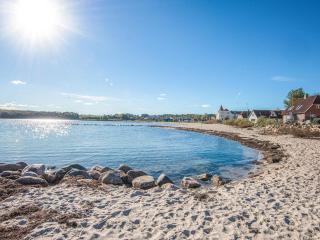 4 person holiday home on a holiday park in Hejls - 3