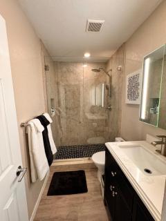 Close to Wilton Manors - 4