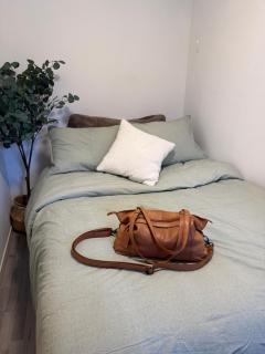 NEW! Northern Light apartment - Outdoor sauna - Free Parking - 750m from city centre - 8