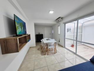 Excelente departamento con 2 patios en Zona Aldrey - 3
