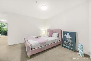 Merrylands Comfy 2b1b Apartment - 7