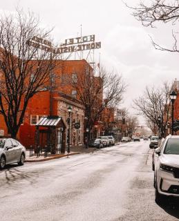 Uptown Estates - Juniper Den - 4