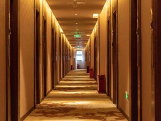 James Joyce Coffetel Tianjin Railway Station - 5