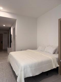 StayCO - D'Millenia Residences - Studio Unit - 9