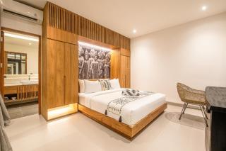 Luxury 12br Villa 400m To Beach, Canggu - Canggu - 5