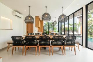 Luxury 12br Villa 400m To Beach, Canggu - Canggu - 3