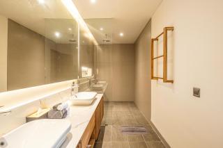 Luxury 12br Villa 400m To Beach, Canggu - Canggu - 2