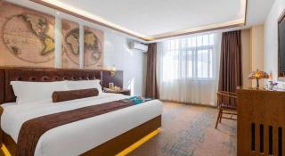 James Joyce Coffetel Lijiang Ancient City Dashuiche - 6