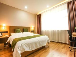 GreenTree Inn Express Xuzhou Pizhou Tiefu Town Bus station. - 6