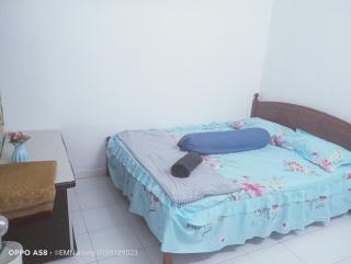 Homestay Bajet EM2 Pantai Remis 3 Room - 5