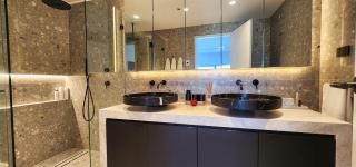 Luxury Living in 'The Horizon' - 9