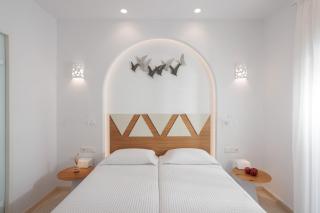 Margo Studios - Naxos Chora - 2