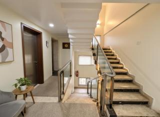 Hotel Heaven Luxes Opp Miraj Cinemas - 7