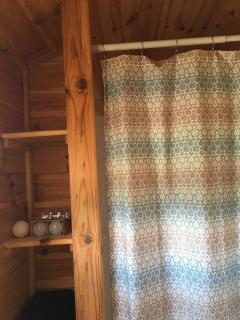 Galeton, Pennsylvania Glamping Cabin, Ideal for a Family Nature Escape - 4