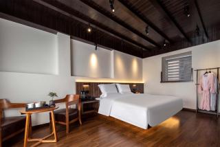 Golden Dragon's Mountain Glow Inn - 8