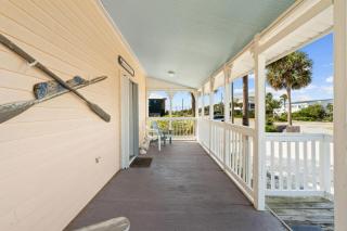 Sunflower Mama-Beachfront-pet friendly - 8
