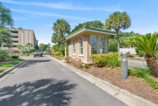 Royale Palms 1906-2 - 4