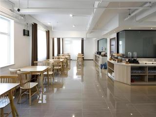 Borrman Hotel Dongguan Houjie Wanda Plaza Liaoxia Metro Station - 1