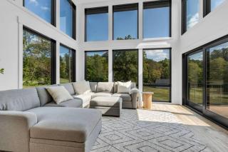 Elegant Modern Escape - 6