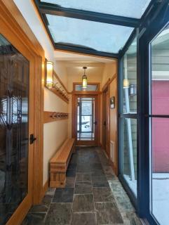 Seasonal Bliss Ski-Hike-Relax - 4