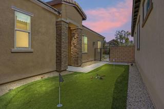 Waterslide Sun Golf and Fun Brand New Home All the amenities - 7