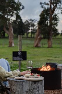 8 Paddocks Chalet Two - 3