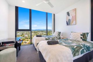 Skyline Showdown - Views, Games & Vibes - 5