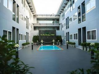 The Peak Boutique Hotel - 4